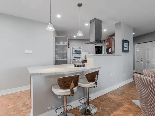 Additional property image - 15 Mcmurrich St Unit 1502