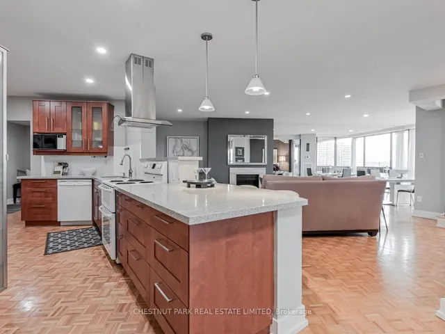 Additional property image - 15 Mcmurrich St Unit 1502