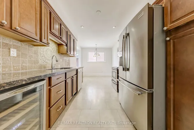 Additional property image - 16 Wyvern Rd