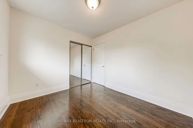 Additional property image - 16 Wyvern Rd