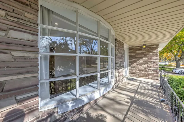 Additional property image - 16 Wyvern Rd