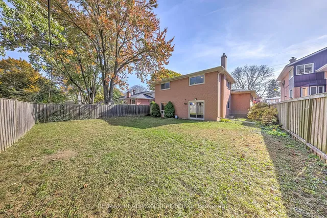 Additional property image - 16 Wyvern Rd