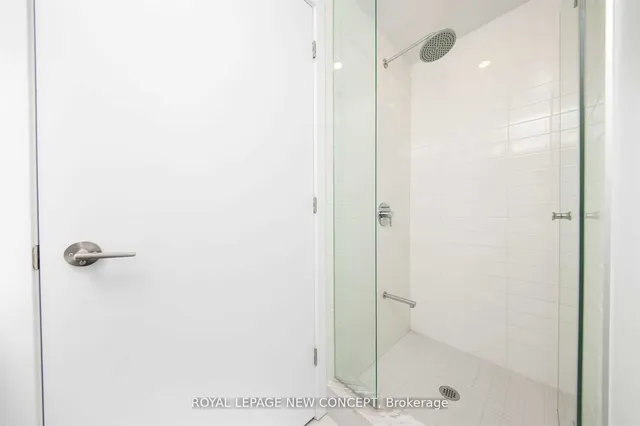 Additional property image - 2221 Yonge St Unit 3006