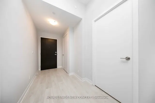Additional property image - 2221 Yonge St Unit 3006