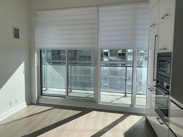 Additional property image - 2221 Yonge St Unit 3006
