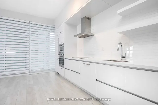 Additional property image - 2221 Yonge St Unit 3006