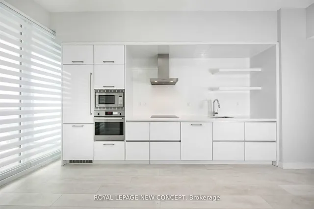 Additional property image - 2221 Yonge St Unit 3006