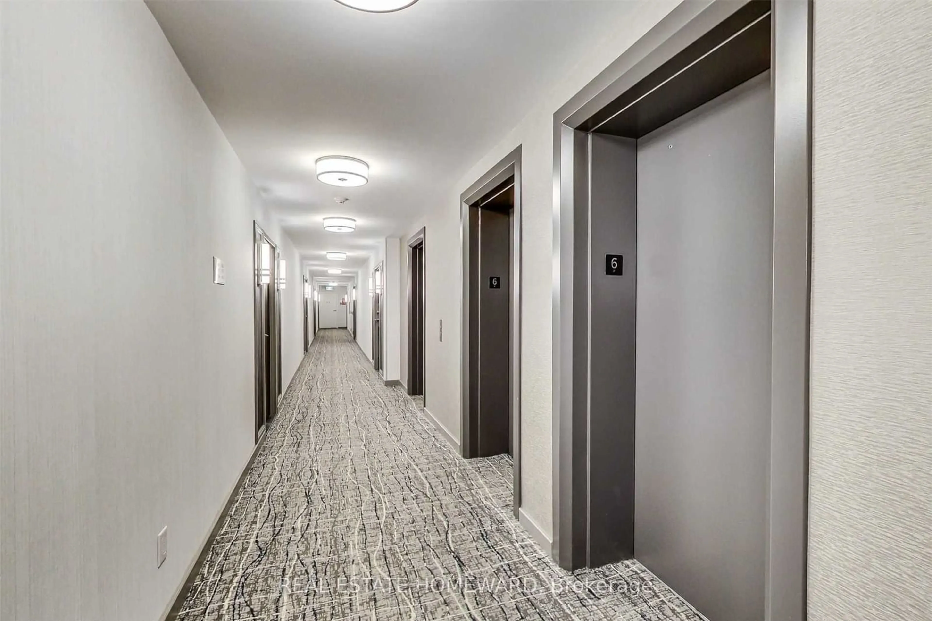 Indoor foyer, carpet floors for 15 Maitland Pl #2104, Toronto Ontario M4Y 2X3