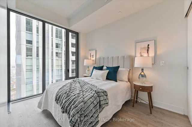 Additional property image - 8 Cumberland St Unit 4902