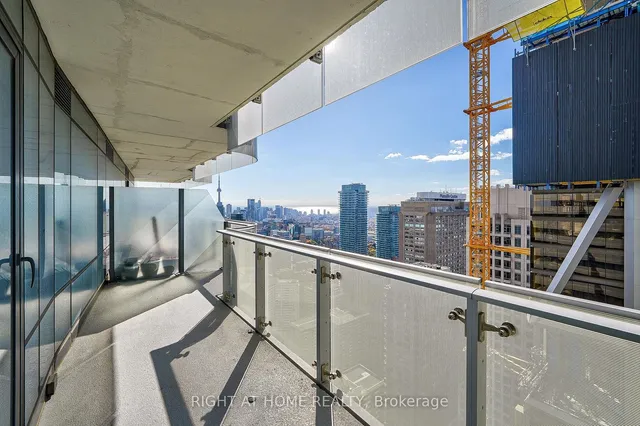 Additional image 7 of 1 Bloor St Unit 4707
