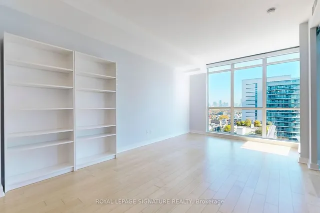 Additional property image - 1171 Queen St Unit 1508