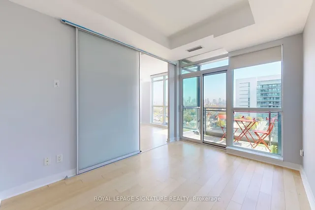 Additional property image - 1171 Queen St Unit 1508