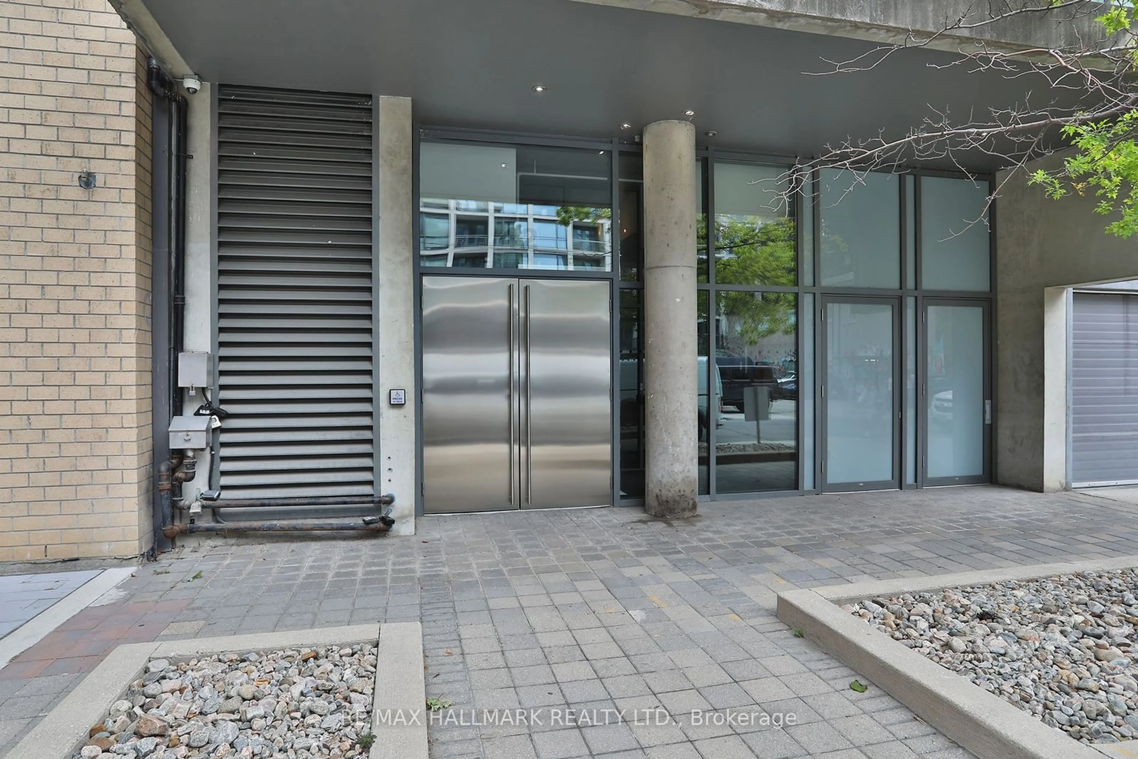 Indoor foyer, unknown floor for 42 Camden St #703, Toronto Ontario M5V 1V1