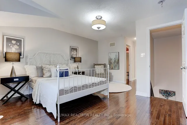 Additional property image - 169 Finch Ave Unit H