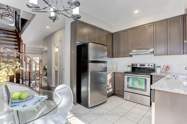 Additional property image - 169 Finch Ave Unit H