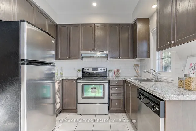 Additional property image - 169 Finch Ave Unit H