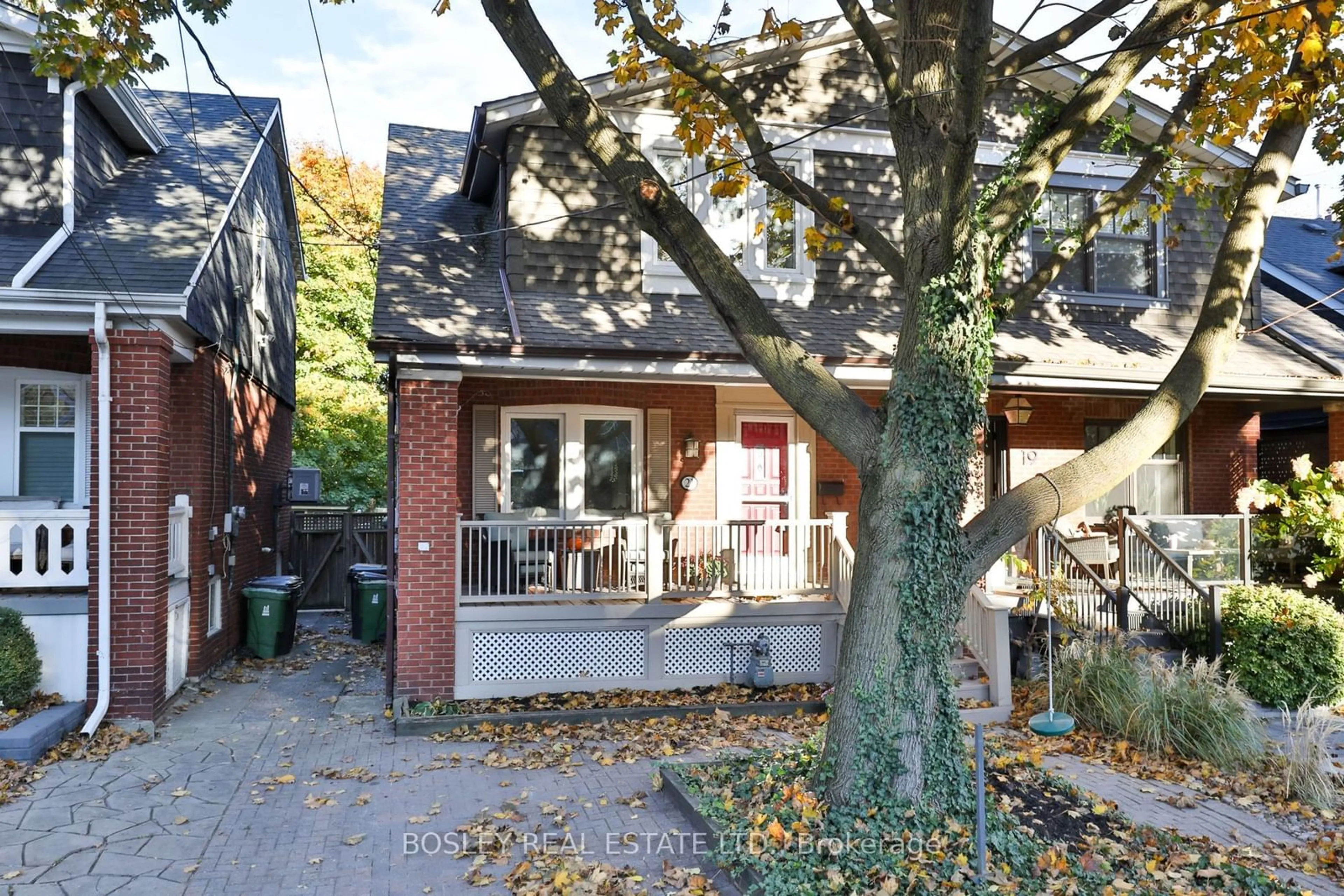 A pic from exterior of the house or condo, the street view for 21 Lemay Rd, Toronto Ontario M4S 2X2