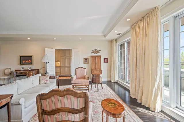 Additional property image - 21 Burkebrook Pl Unit 407