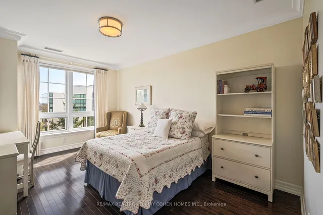 Additional property image - 21 Burkebrook Pl Unit 407
