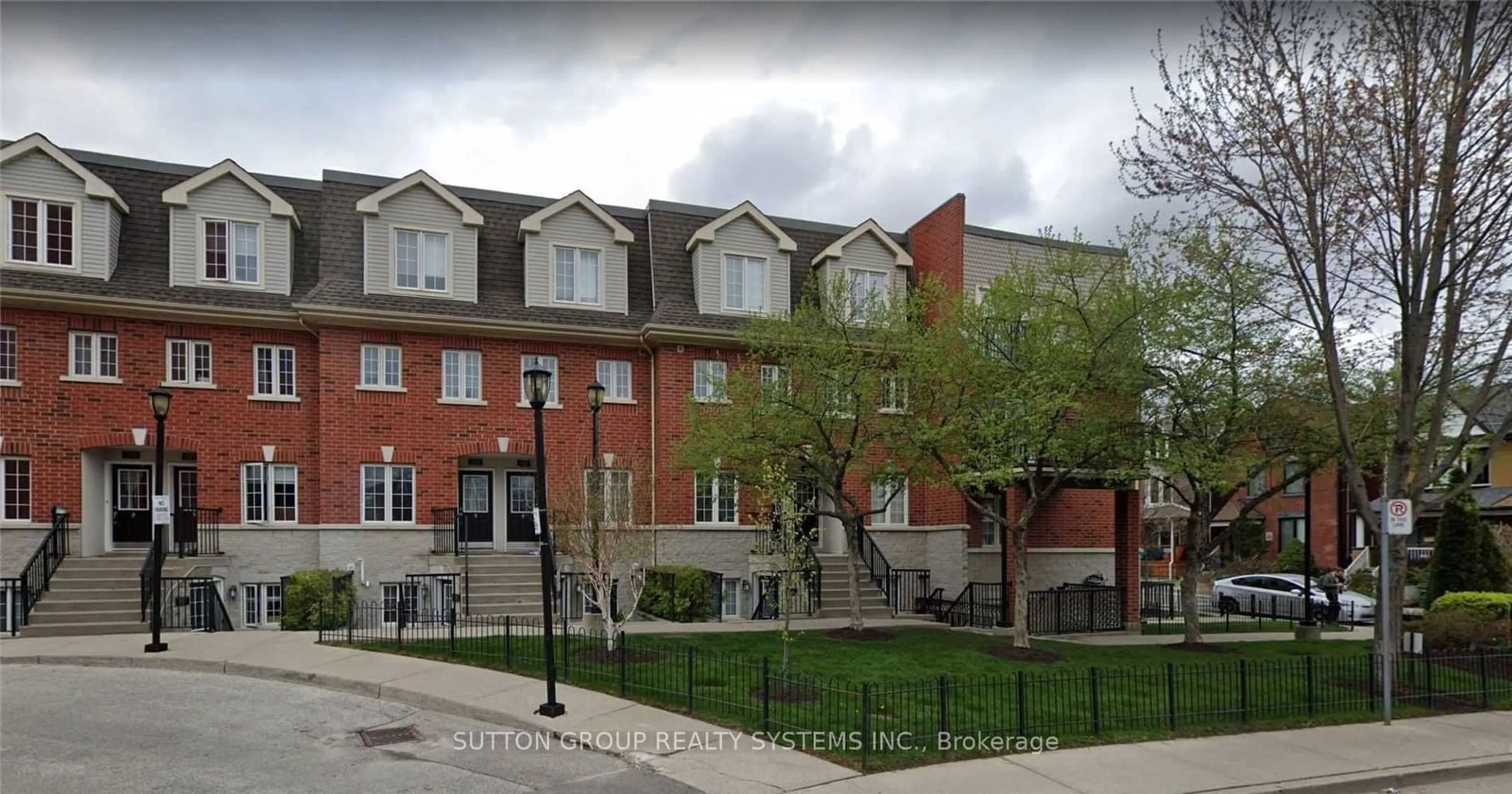 A pic from exterior of the house or condo, the street view for 262 St Helens Ave #106, Toronto Ontario M6H 4A4