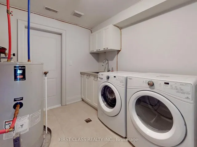Additional property image - 504 Broadway Ave