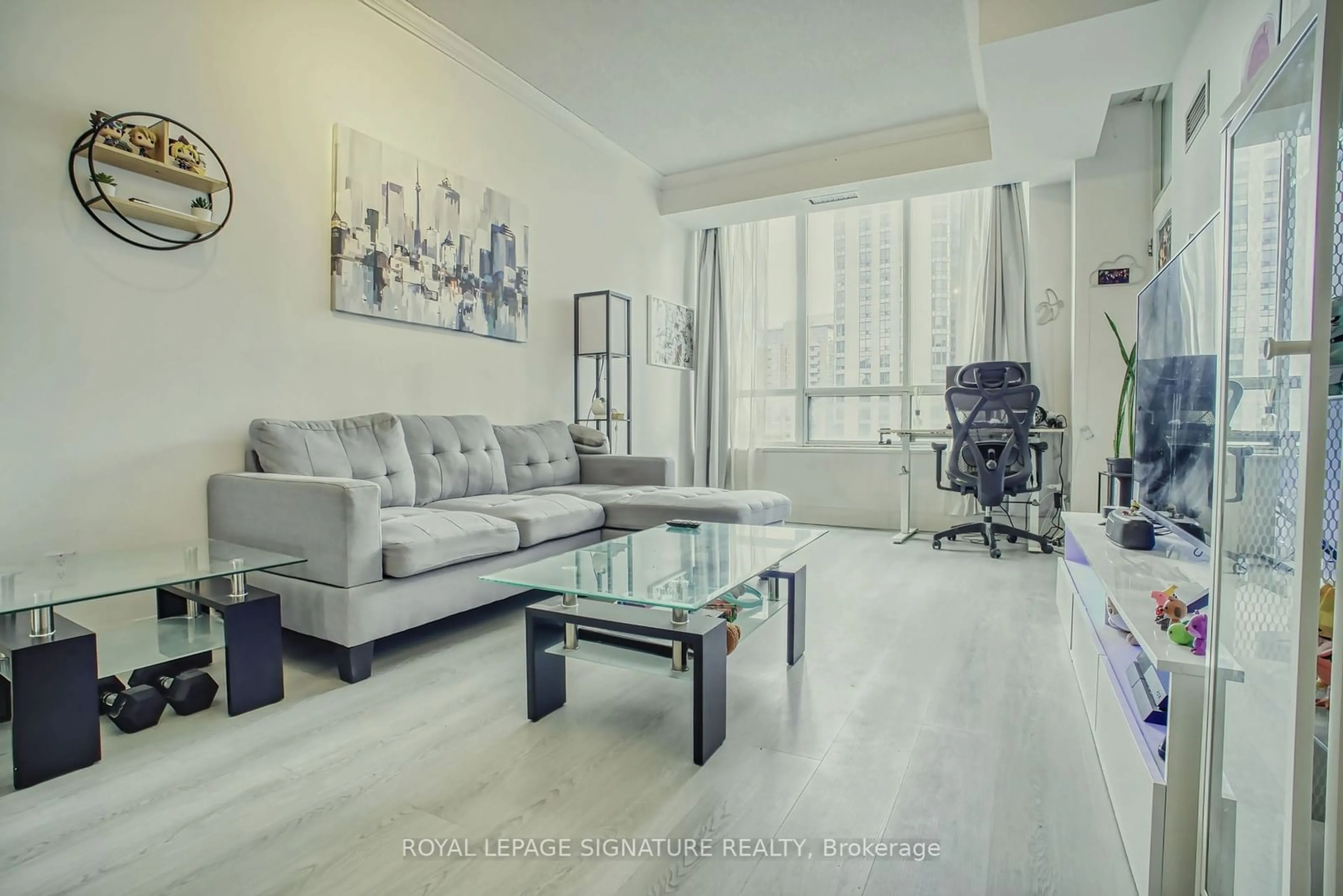 Living room, wood floors for 28 Byng Ave #607, Toronto Ontario M2N 7H4