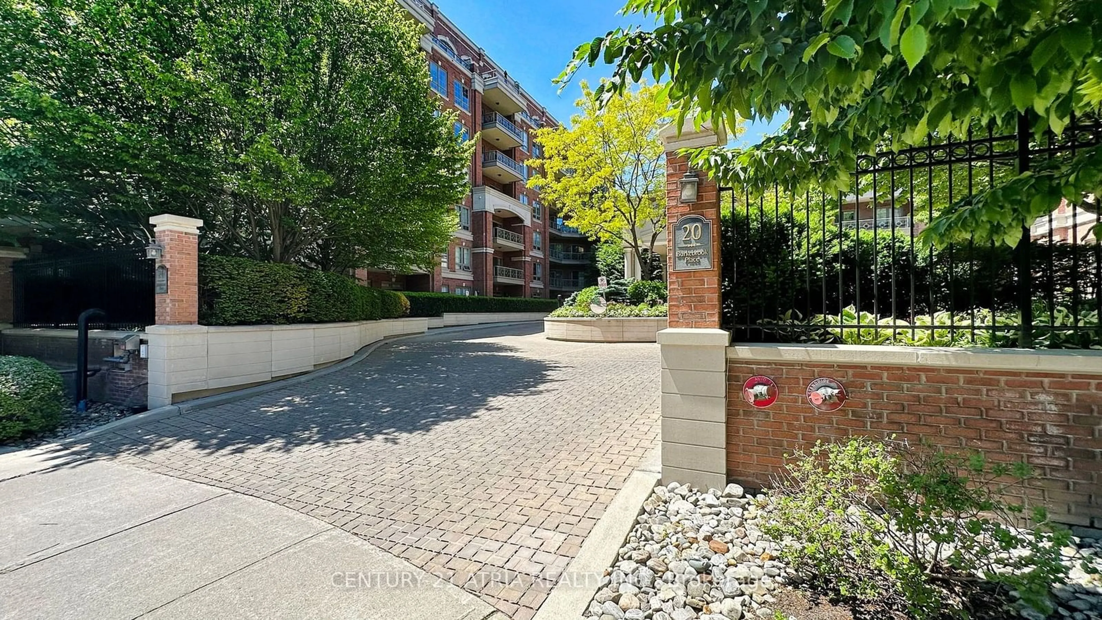 Patio, the street view for 20 Burkebrook Pl #320, Toronto Ontario M4G 0A1