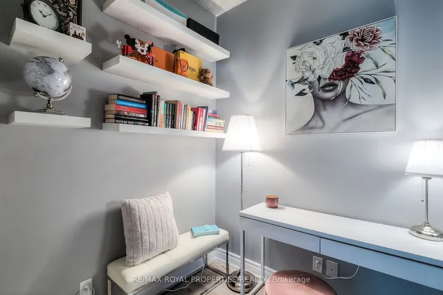 Additional property image - 88 Blue Jays Way Unit 3507