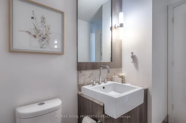 Additional property image - 88 Blue Jays Way Unit 3507