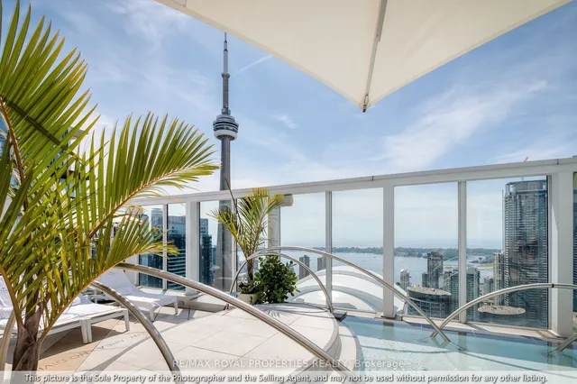 Additional property image - 88 Blue Jays Way Unit 3507