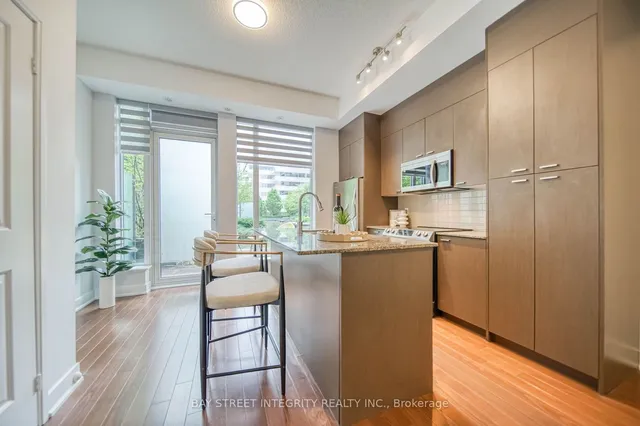 Additional property image - 88 Sheppard Ave Unit TH 5