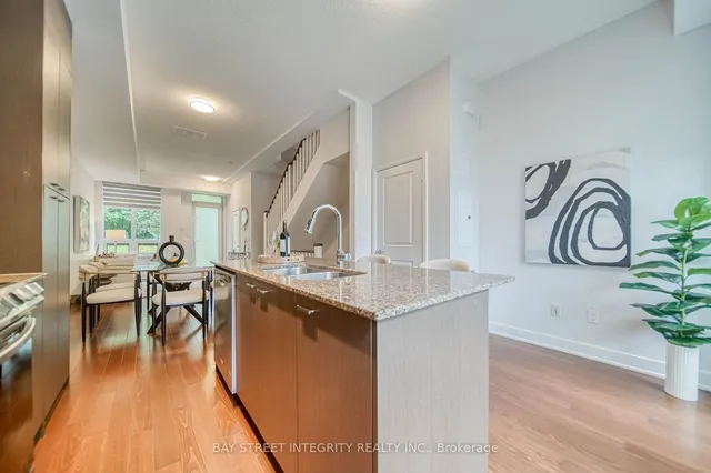 Additional property image - 88 Sheppard Ave Unit TH 5