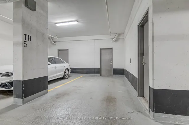 Additional property image - 88 Sheppard Ave Unit TH 5