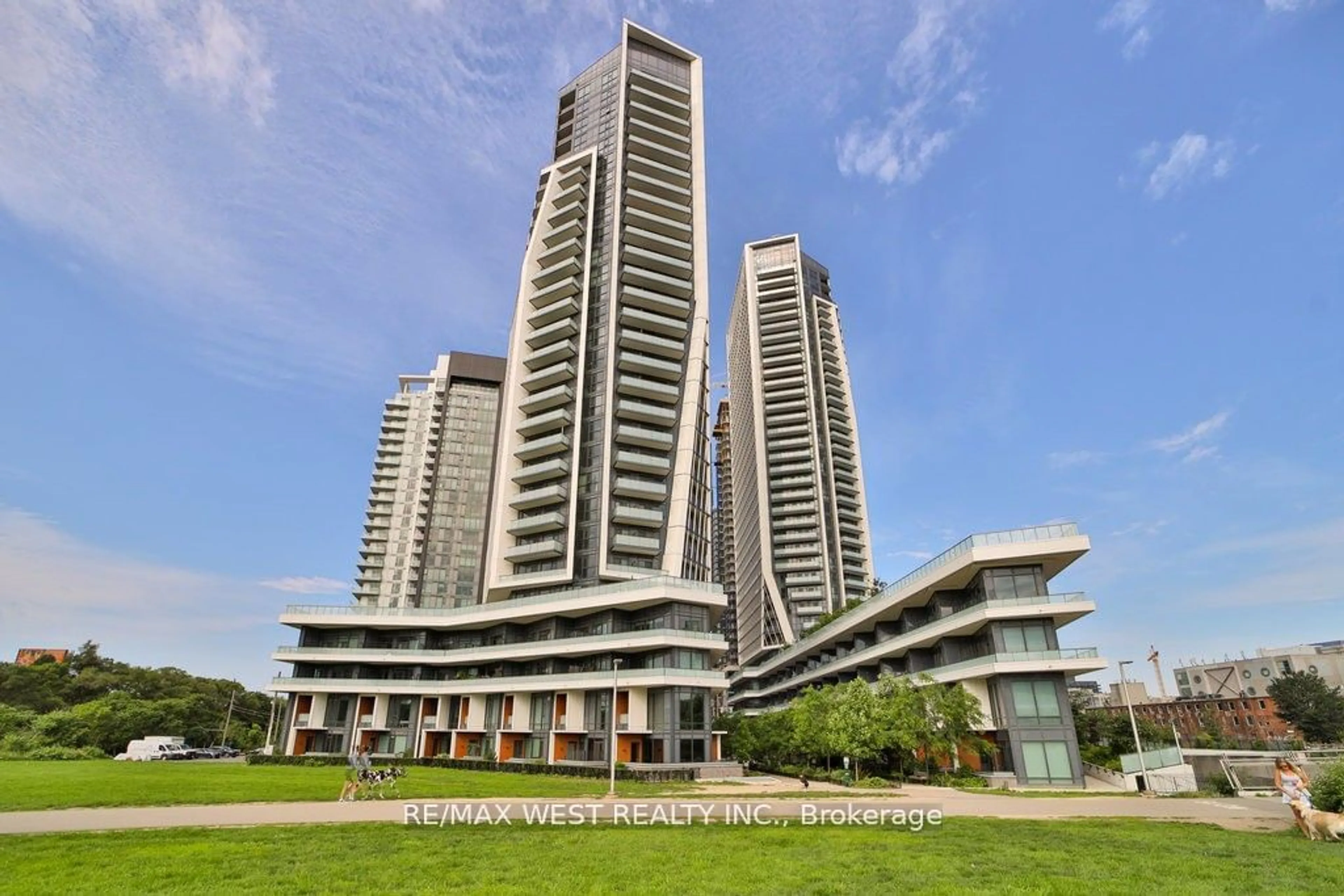 A pic from exterior of the house or condo, the view of city buildings for 50 Ordnance St #2903, Toronto Ontario M6K 0C9