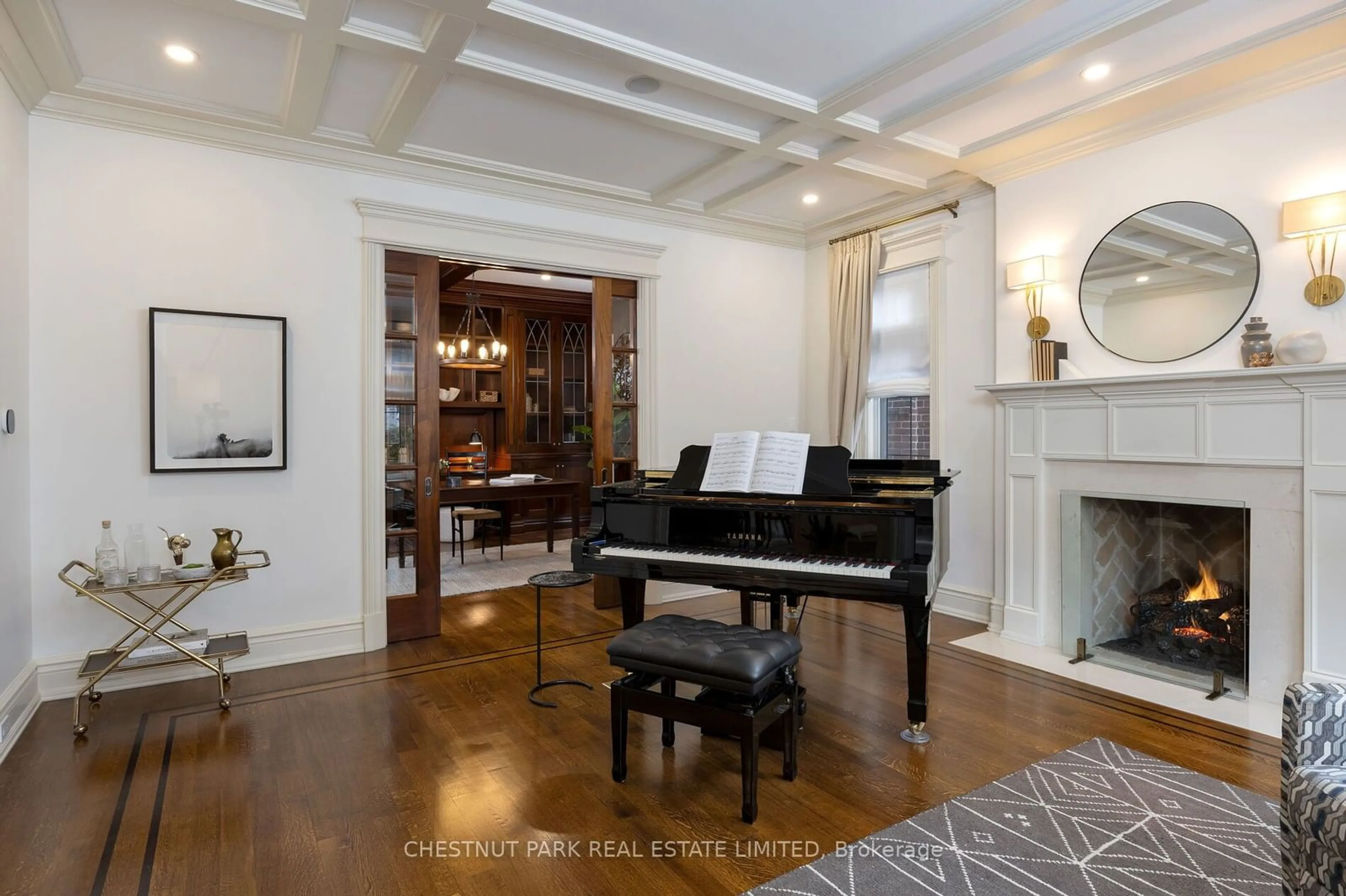 Living room, wood floors for 269 St Leonard's Ave, Toronto Ontario M4N 1K9