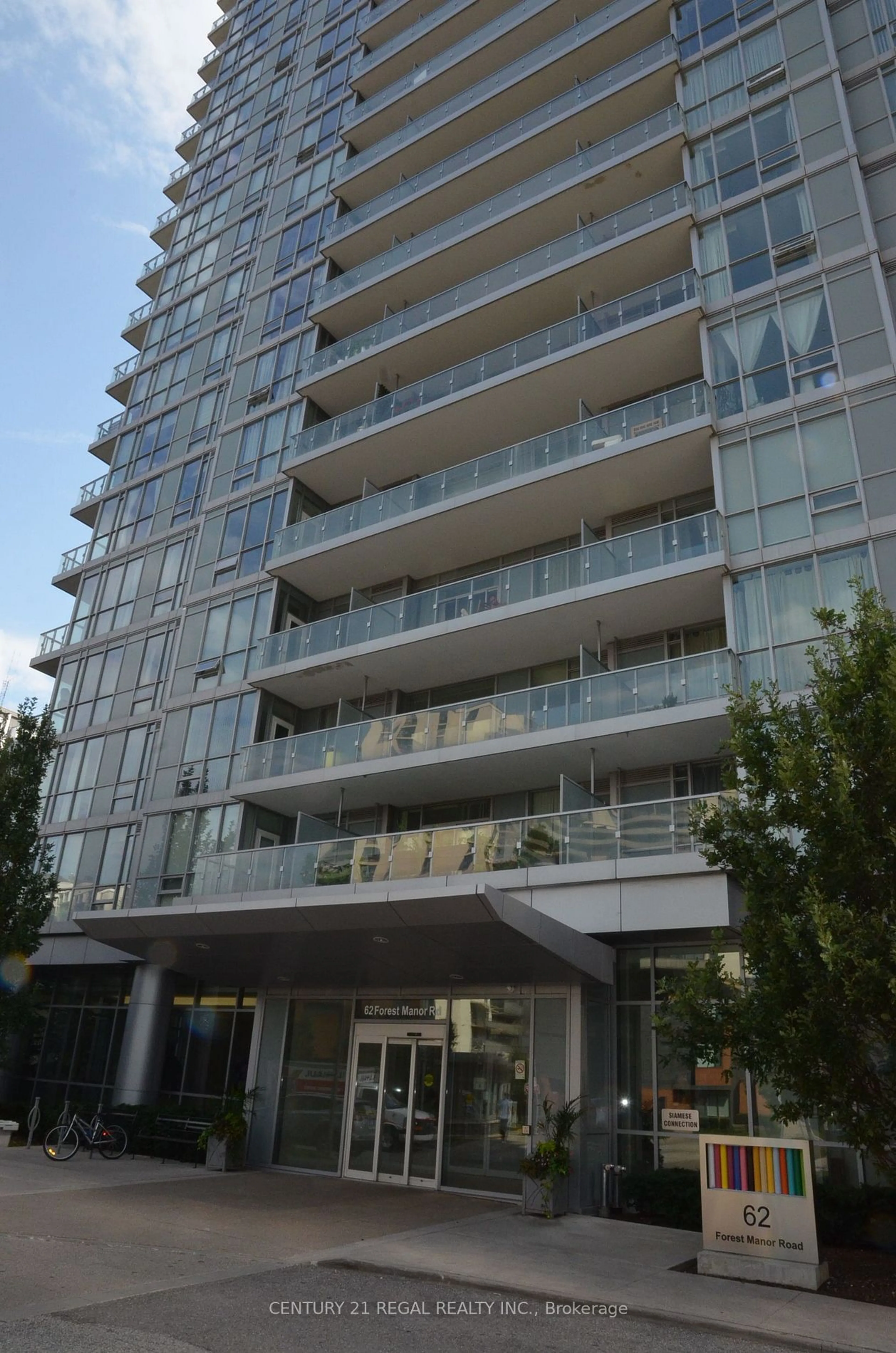 A pic from exterior of the house or condo, the front or back of building for 62 Forest Manor Rd #1409, Toronto Ontario M2J 0B6