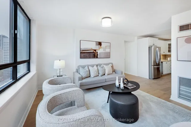 Additional property image - 633 Bay St Unit 2614