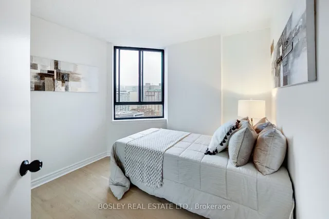 Additional property image - 633 Bay St Unit 2614