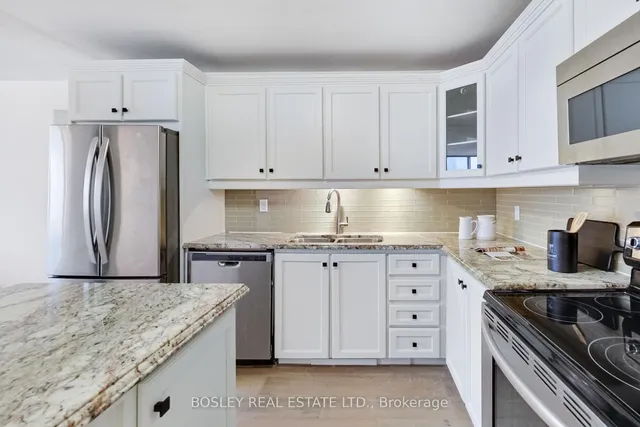Additional property image - 633 Bay St Unit 2614
