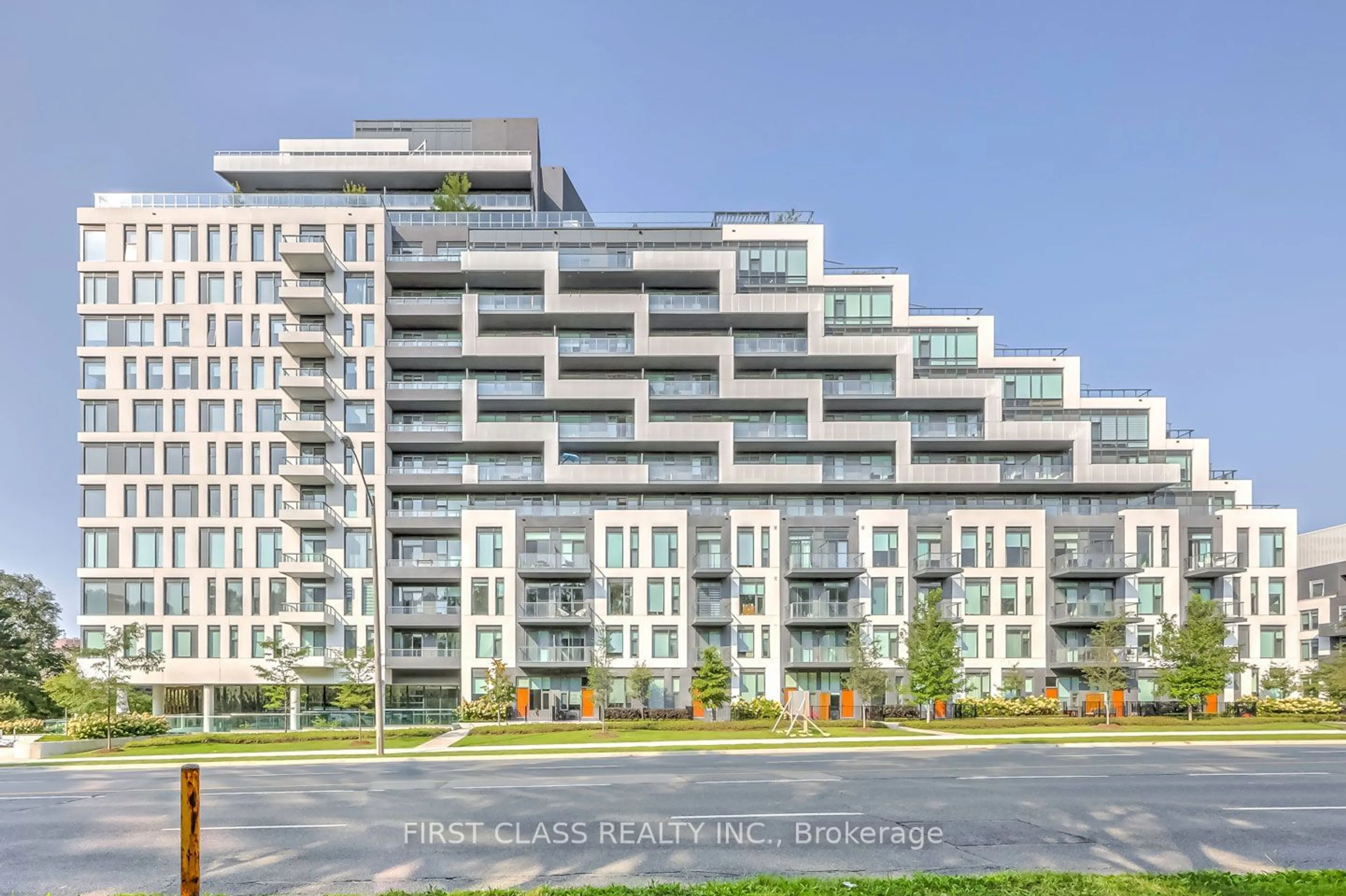 A pic from exterior of the house or condo, the front or back of building for 25 Adra Grado Way #520, Toronto Ontario M2J 0H6