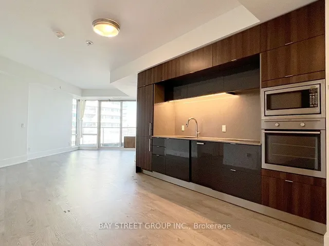Additional property image - 1 Edgewater Dr Unit 319