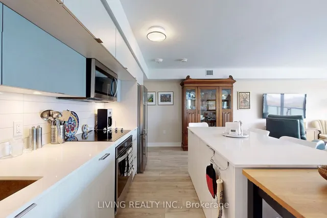 Additional property image - 575 Bloor St Unit 1202