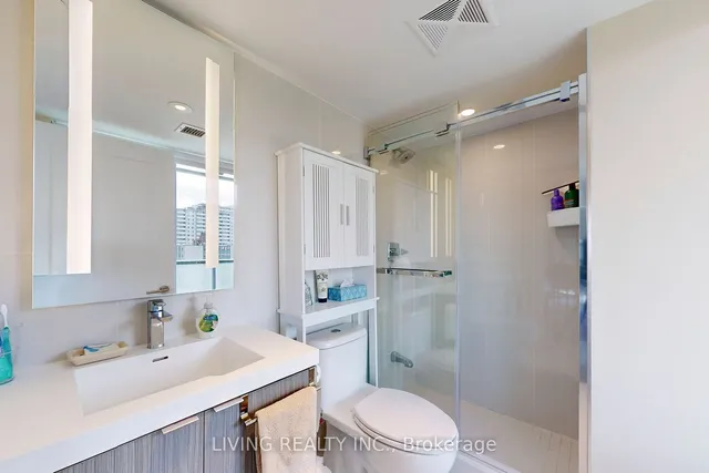 Additional property image - 575 Bloor St Unit 1202