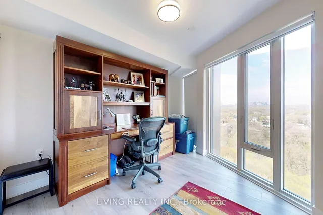 Additional property image - 575 Bloor St Unit 1202