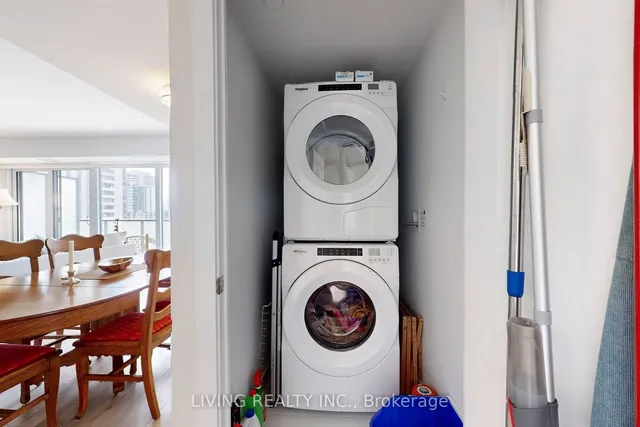 Additional property image - 575 Bloor St Unit 1202