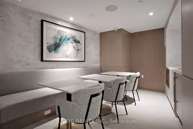 Additional property image - 575 Bloor St Unit 1202