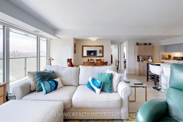 Additional property image - 575 Bloor St Unit 1202