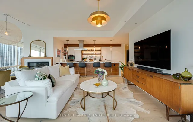 Additional property image - 180 University Ave Unit 3206