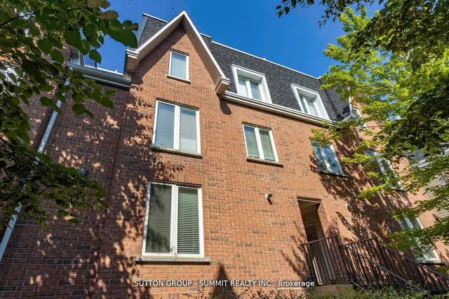 Additional property image - 12 Douro St Unit 421
