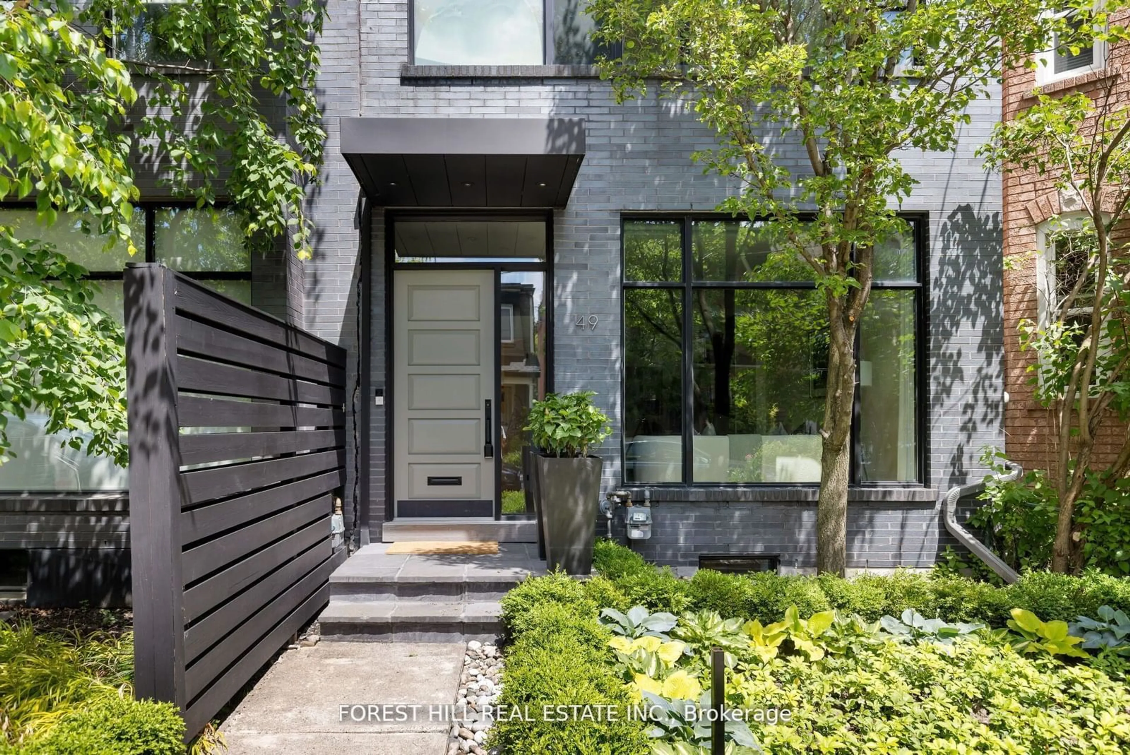 Indoor entryway, wood floors for 49 Brookfield St, Toronto Ontario M6J 3A8